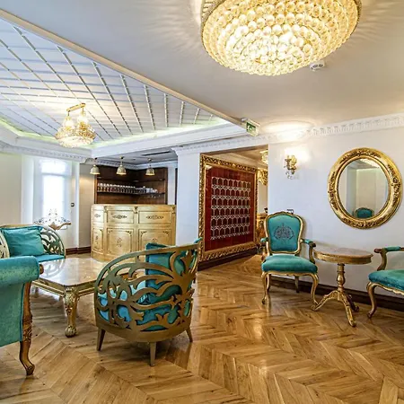 Glamorous Authentic In Ueskuedar *